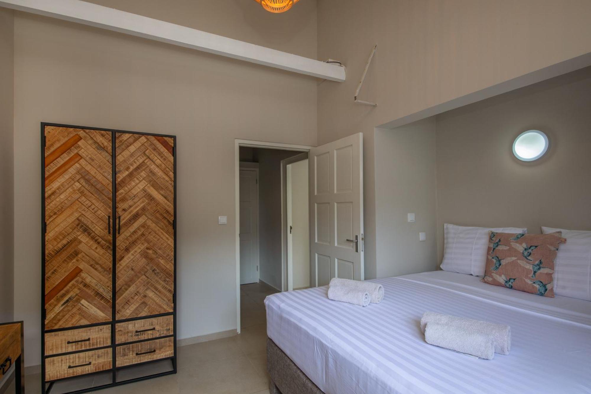 Jt Curacao Apartments Jan Thiel Exterior photo